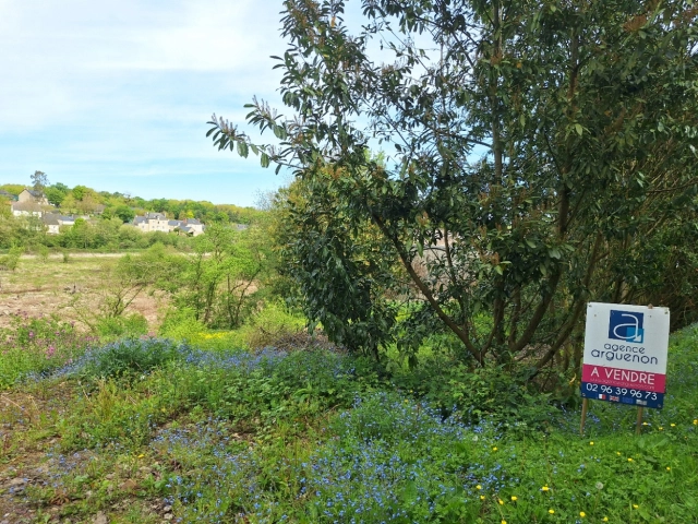 0 m² land for sale in Côtes-d'Armor, Brittany, France - FrenchPropertyPortal.com
for sale for 29,000€ in Côtes-d'Armor, Brittany