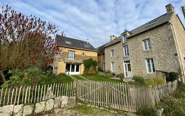
House in Plumaudan, 5 rooms, 129 m2
 for sale for 329,175&euro; in Côtes-d'Armor, Brittany