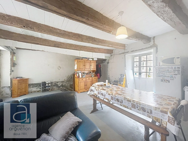 3 Bedroom(s) - 0 m² land for sale in Côtes-d'Armor, Brittany, France - FrenchPropertyPortal.com
Village house to renovate with garden and outbuildings - The authentic charm of Guenroc
for sale for 75,950€ in Côtes-d'Armor, Brittany