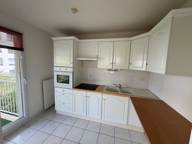 2 Bedroom(s) - 0 m² land for sale in Ille et Villaine, Brittany, France - FrenchPropertyPortal.com
3-room apartment, 60.25 m2
for sale for 210,000€ in Ille et Villaine, Brittany