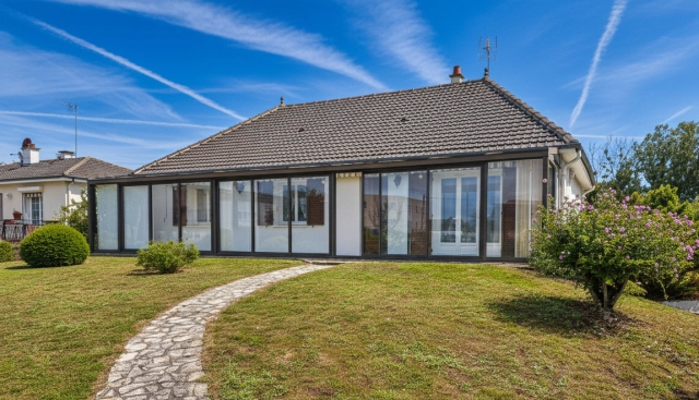
PLAIN PIED 5 PIECES
 for sale for 159,375&euro; in Vienne, Poitou-Charentes