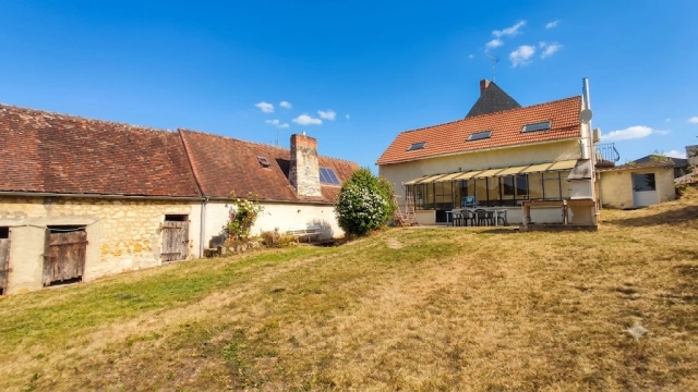 3 Bedroom(s) - 2,283m² land for sale in Vienne, Poitou-Charentes, France - FrenchPropertyPortal.com
MAISON ANCIENNE NORD CHATELLERAULT
for sale for 92,200€ in Vienne, Poitou-Charentes