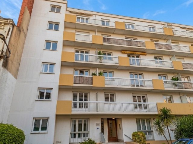2 Bedroom(s) - 0 m² land for sale in Vienne, Poitou-Charentes, France - FrenchPropertyPortal.com
APPARTEMENT TYPE 3 CHATELLERAULT
for sale for 85,200€ in Vienne, Poitou-Charentes