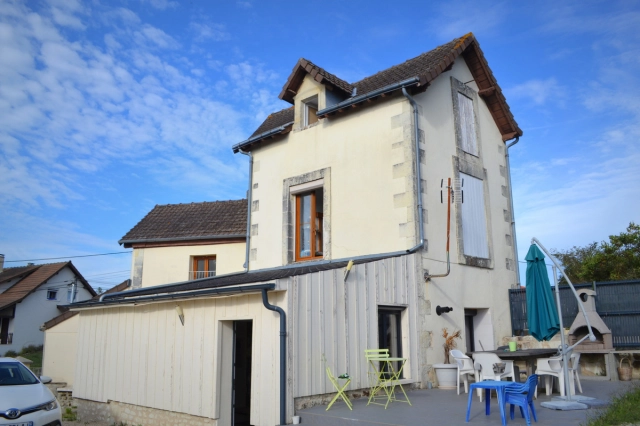 
MAISON AUX PORTES DE CHATELLERAULT
 for sale for 154,000&euro; in Vienne, Poitou-Charentes