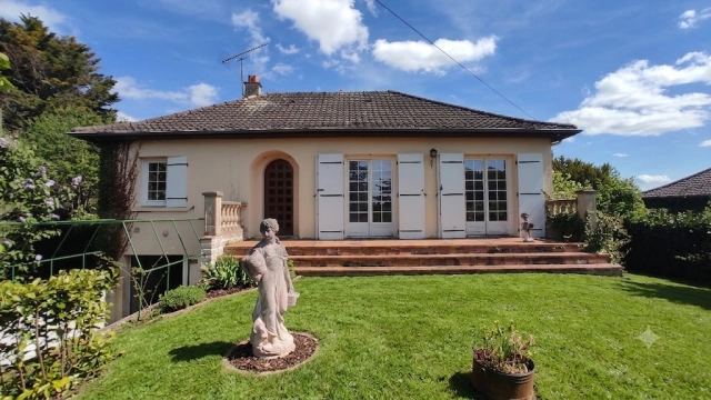 
THURE-PAVILLON SUR SOUS SOL
 for sale for 168,900&euro; in Vienne, Poitou-Charentes