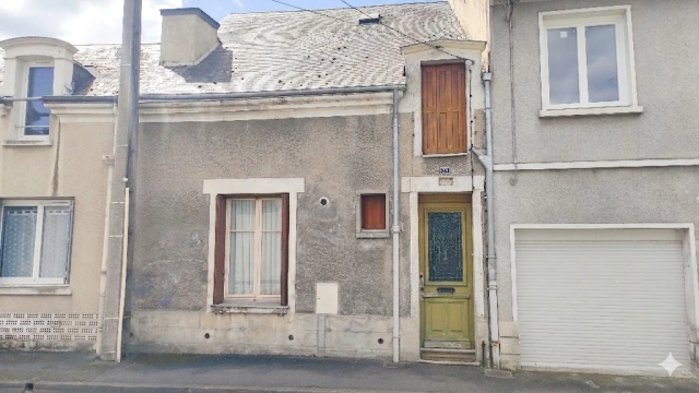 3 Bedroom(s) - 205m² land for sale in Vienne, Poitou-Charentes, France - FrenchPropertyPortal.com
MAISON A RENOVER-QUARTIER OUEST
for sale for 92,200€ in Vienne, Poitou-Charentes