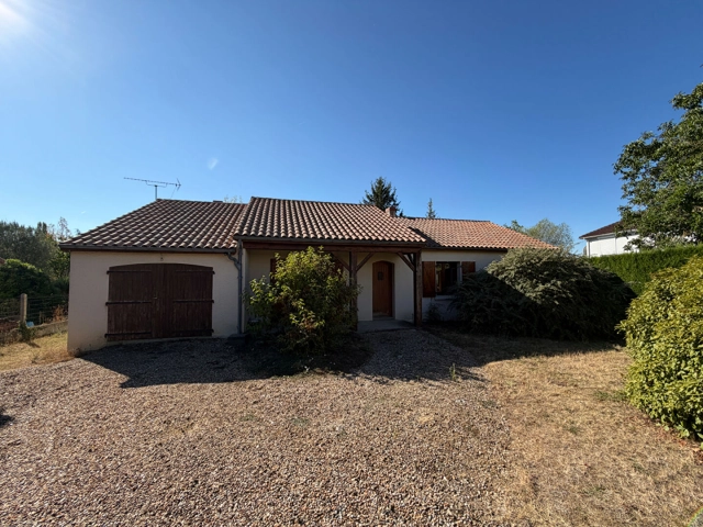 
PLAIN-PIED EN COEUR DE VILLE
 for sale for 175,300&euro; in Vienne, Poitou-Charentes