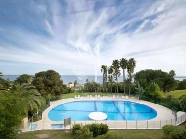 Closed Domain Villa Sea View for sale for 3,500,000&euro; in Alpes-Maritimes, Provence-Alpes-Côte-d'Azur