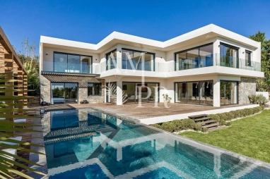 5 Bedroom(s) - 2,726m² land for sale in Alpes-Maritimes, Provence-Alpes-Côte-d'Azur, France - FrenchPropertyPortal.com About Mougins - Exceptional contemporary villa for sale for POA€ in Alpes-Maritimes, Provence-Alpes-Côte-d'Azur