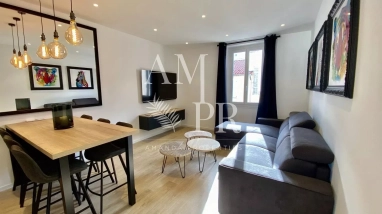3 Bedroom(s) - 0 m² land for sale in Alpes-Maritimes, Provence-Alpes-Côte-d'Azur, France - FrenchPropertyPortal.com Cannes Banane - Modern 8 people apartment - Top floor - 3 bedrooms for sale for POA€ in Alpes-Maritimes, Provence-Alpes-Côte-d'Azur