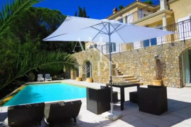  for sale for 2,990,000&euro; in Alpes-Maritimes, Provence-Alpes-Côte-d'Azur
