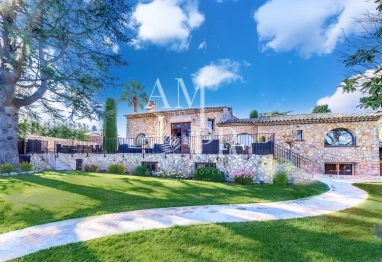 Stunning stone villa in Mougins for sale for 3,600,000&euro; in Alpes-Maritimes, Provence-Alpes-Côte-d'Azur