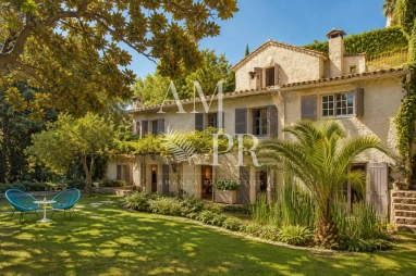 6 Bedroom(s) - 940m² land for sale in Alpes-Maritimes, Provence-Alpes-Côte-d'Azur, France - FrenchPropertyPortal.com Charming Villa in the Heart of La Californie – Walking Distance to Cannes City Centre for sale for 1,700,000€ in Alpes-Maritimes, Provence-Alpes-Côte-d'Azur