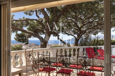 6 Bedroom(s) - 0 m² land for sale in Alpes-Maritimes, Provence-Alpes-Côte-d'Azur, France - FrenchPropertyPortal.com Quiet family villa with sea view in Cannes for sale for 1,680,000€ in Alpes-Maritimes, Provence-Alpes-Côte-d'Azur