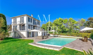 4 Bedroom(s) - 0 m² land for sale in Alpes-Maritimes, Provence-Alpes-Côte-d'Azur, France - FrenchPropertyPortal.com Now Offered with a Remarkable €1,062,000 Reduction EXCLUSIVITY : UNIQUE VILLA - A STONE'S THROW FROM LA CROISETTE - SEA VIEW for sale for 3,688,000€ in Alpes-Maritimes, Provence-Alpes-Côte-d'Azur