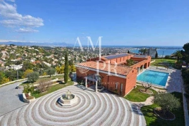 6 Bedroom(s) - 4,925m² land for sale in Alpes-Maritimes, Provence-Alpes-Côte-d'Azur, France - FrenchPropertyPortal.com SINGLE-STOREY VILLA – AMAZING SEA VIEW + Buildable Land for a Second Villa! for sale for 3,700,000€ in Alpes-Maritimes, Provence-Alpes-Côte-d'Azur