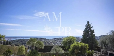 Villa with panoramic sea view for sale for 2,500,000&euro; in Alpes-Maritimes, Provence-Alpes-Côte-d'Azur