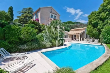 Charming Mas Provencal, closed  to Croisette for sale for 4,990,000&euro; in Alpes-Maritimes, Provence-Alpes-Côte-d'Azur