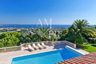 5 Bedroom(s) - 1,680m² land for sale in Alpes-Maritimes, Provence-Alpes-Côte-d'Azur, France - FrenchPropertyPortal.com Price Reduced – Urgent Sale | Sea View – Close to the Beaches – Gated Estate for sale for 2,990,000€ in Alpes-Maritimes, Provence-Alpes-Côte-d'Azur
