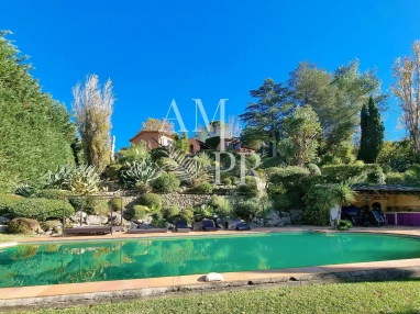 4 Bedroom(s) - 0 m² land for sale in Alpes-Maritimes, Provence-Alpes-Côte-d'Azur, France - FrenchPropertyPortal.com Provencal Villa with Panoramic View on the Massif de L'Estérel and the Golf De Barbossi for sale for 1,850,000€ in Alpes-Maritimes, Provence-Alpes-Côte-d'Azur