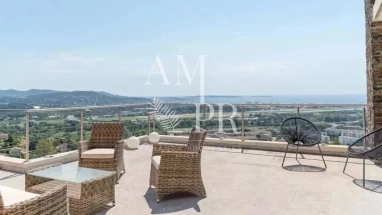 7 Bedroom(s) - 0 m² land for sale in Alpes-Maritimes, Provence-Alpes-Côte-d'Azur, France - FrenchPropertyPortal.com Contemporary villa SEA view - 7 bedrooms for sale for 2,479,000€ in Alpes-Maritimes, Provence-Alpes-Côte-d'Azur