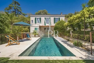 6 Bedroom(s) - 750m² land for sale in Alpes-Maritimes, Provence-Alpes-Côte-d'Azur, France - FrenchPropertyPortal.com Down Town-Charming villa - Swimmingpool for sale for 3,450,000€ in Alpes-Maritimes, Provence-Alpes-Côte-d'Azur