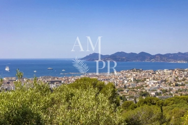 4 Bedroom(s) - 0 m² land for sale in Alpes-Maritimes, Provence-Alpes-Côte-d'Azur, France - FrenchPropertyPortal.com AGNIFICENT VILLA WITH PANORAMIC SEA VIEW - CANNES for sale for 3,950,000€ in Alpes-Maritimes, Provence-Alpes-Côte-d'Azur
