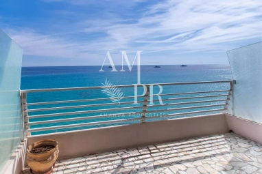  for sale for 555,000&euro; in Alpes-Maritimes, Provence-Alpes-Côte-d'Azur