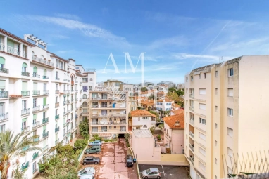  for sale for 550,000&euro; in Alpes-Maritimes, Provence-Alpes-Côte-d'Azur