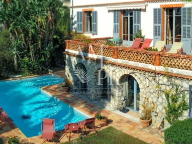 5 Bedroom(s) - 0 m² land for sale in Alpes-Maritimes, Provence-Alpes-Côte-d'Azur, France - FrenchPropertyPortal.com 253 sqm apartment with private pool – Close to the beaches for sale for 1,990,000€ in Alpes-Maritimes, Provence-Alpes-Côte-d'Azur