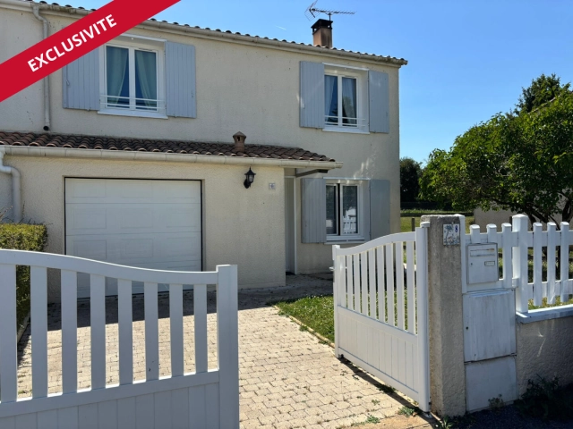 3 Bedroom(s) - 1 Bathroom(s) - 371m² land for sale in Vienne, Poitou-Charentes, France - FrenchPropertyPortal.com
House
for sale for 139,000€ in Vienne, Poitou-Charentes