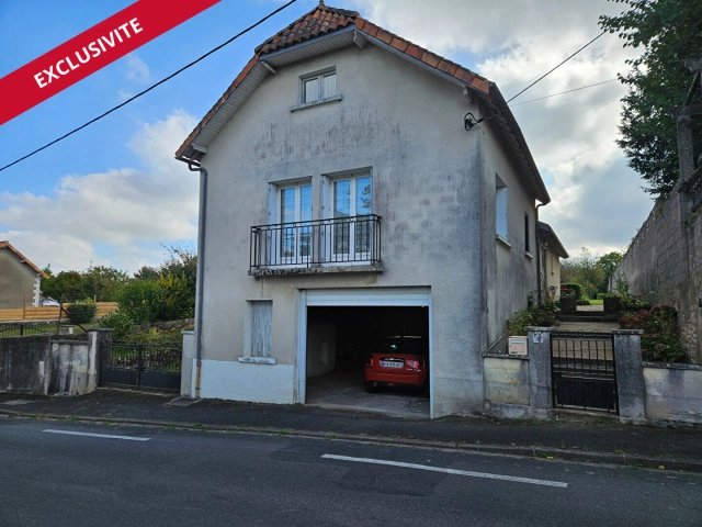 3 Bedroom(s) - 1,878m² land for sale in Vienne, Poitou-Charentes, France - FrenchPropertyPortal.com
Isle Jourdain House
for sale for 99,000€ in Vienne, Poitou-Charentes