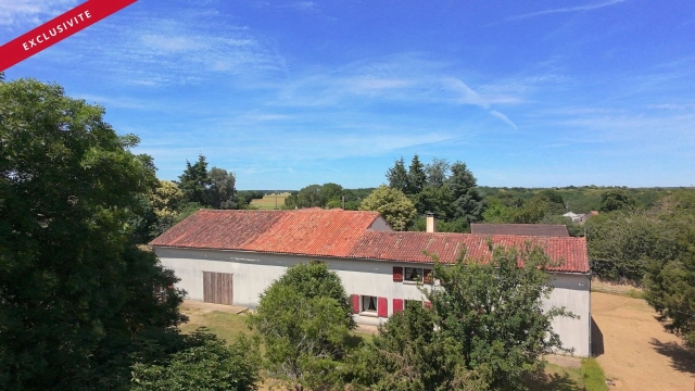 
Lizant House
 for sale for 187,000&euro; in Vienne, Poitou-Charentes