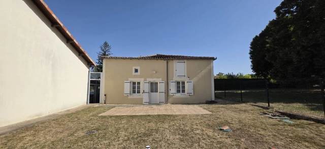 
Turnkey renovated home - RAIX (16)
 for sale for 118,000&euro; in Charente, Poitou-Charentes