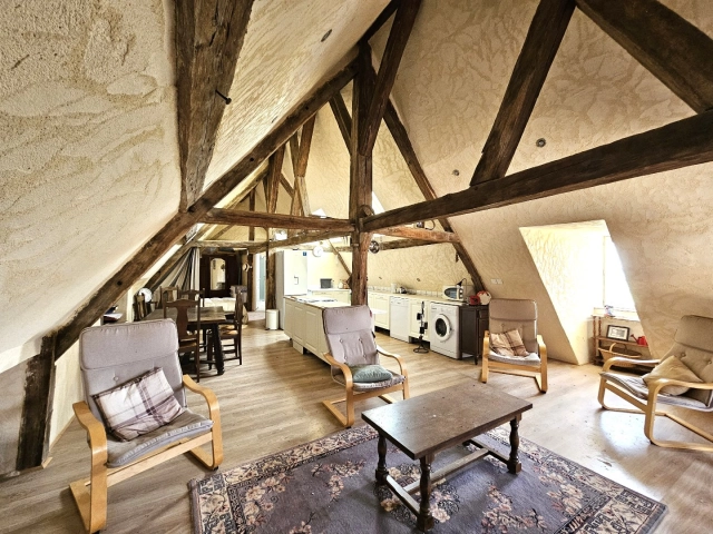 4 Bedroom(s) - 4 Bathroom(s) - 0 m² land for sale in Allier, Auvergne, France - FrenchPropertyPortal.com Historic village house with lots of character on a plot of 2191 m2 for sale for 119,000€ in Allier, Auvergne
