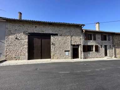 Property with large barn, and beautiful gardens for sale for 162,000&euro; in Haute-Vienne, Limousin