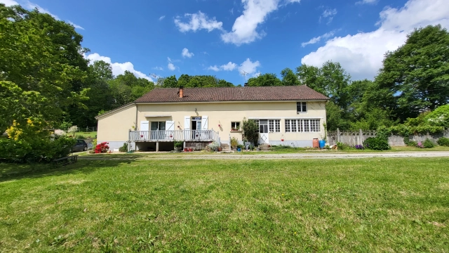 4 Bedroom(s) - 1 Bathroom(s) - 2,343m² land for sale in Haute-Vienne, Limousin, France - FrenchPropertyPortal.com Space, privacy, and nature without compromise for sale for 197,950€ in Haute-Vienne, Limousin