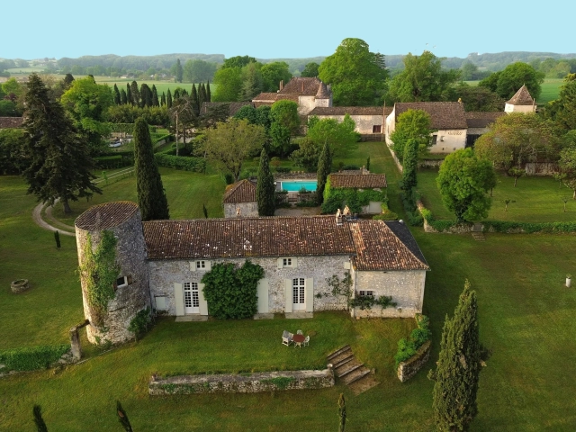 Historic estate with pool, orchard and countryside views for sale for 995,000&euro; in Dordogne, Aquitaine