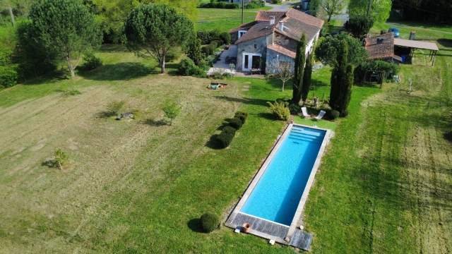 Character property just 5 minutes from Bellac, set in an exceptional natural environment. for sale for 267,500&euro; in Haute-Vienne, Limousin