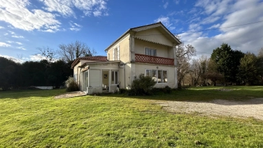 2 Bedroom(s) - 2 Bathroom(s) - 12,217m² land for sale in Charente, Poitou-Charentes, France - FrenchPropertyPortal.com Former watermill near Barbezieux on 1.2 hectares of land for sale for 235,400€ in Charente, Poitou-Charentes