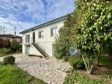 House on large plot, close to amenities for sale for 164,000&euro; in Lot-et-Garonne, Aquitaine