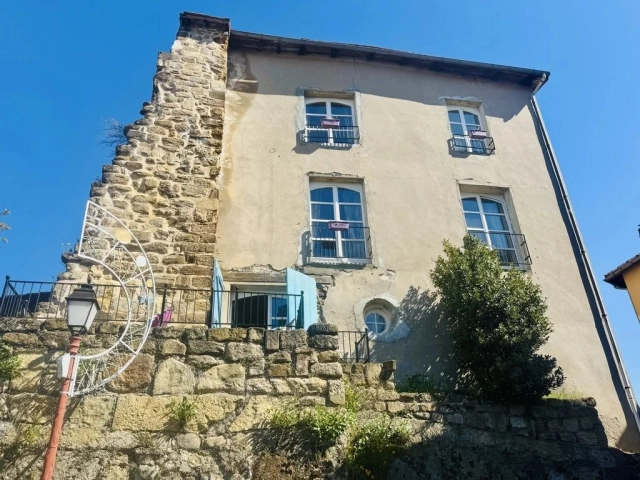 2 Bedroom(s) - 1 Bathroom(s) - 78m² land for sale in Aveyron, Midi-Pyrénées, France - FrenchPropertyPortal.com Charming Village House with Balcony and Panoramic Views for sale for 59,400€ in Aveyron, Midi-Pyrénées