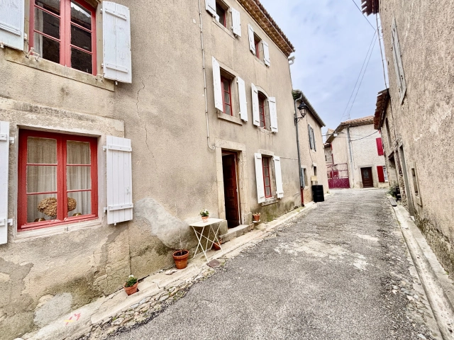 Bright, Cosy and Chic - Charming Village Retreat in the Heart of Minervois for sale for 139,500&euro; in Aude, Languedoc-Roussillon