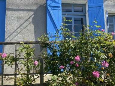 Charming house with heated pool in an idyllic setting for sale for 150,000&euro; in Dordogne, Aquitaine