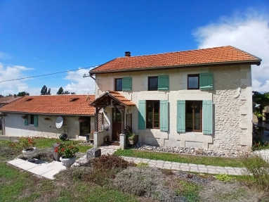 Two picturesque stone cottages set in the countryside for sale for 250,000&euro; in Charente-Maritime, Poitou-Charentes