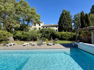CARCASSONNE Beautifully presented grand home in the ideal setting for sale for 1,200,000&euro; in Aude, Languedoc-Roussillon