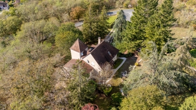 Ideal family home in the Dordogne Valley for sale for 371,000&euro; in Lot, Midi-Pyrénées