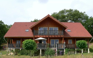 Chalet property with views for sale for 439,000&euro; in Lot, Midi-Pyrénées