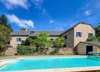 5-bedroom riverside haven in Aveyron for sale for 495,000&euro; in Aveyron, Midi-Pyrénées