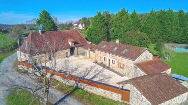Two perigordine stone houses with outbuildings, pool  and land for sale for 392,200&euro; in Dordogne, Aquitaine